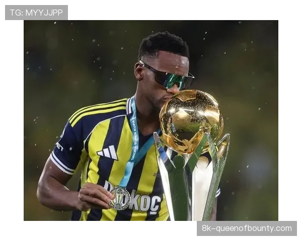 聚焦新星:南特18岁后卫杜兰当选法甲三月最佳年轻球员 聚焦新星:南特18岁后卫杜兰当选法甲三月最佳年轻球员